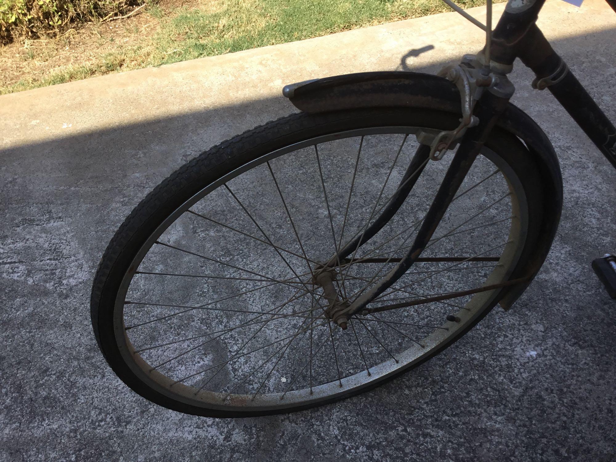 Vintage D.P. Harris Hdw Royal Bike w/Children?s Seat