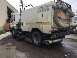 2008 GMC L6 7.8L T7500 Street Sweeper