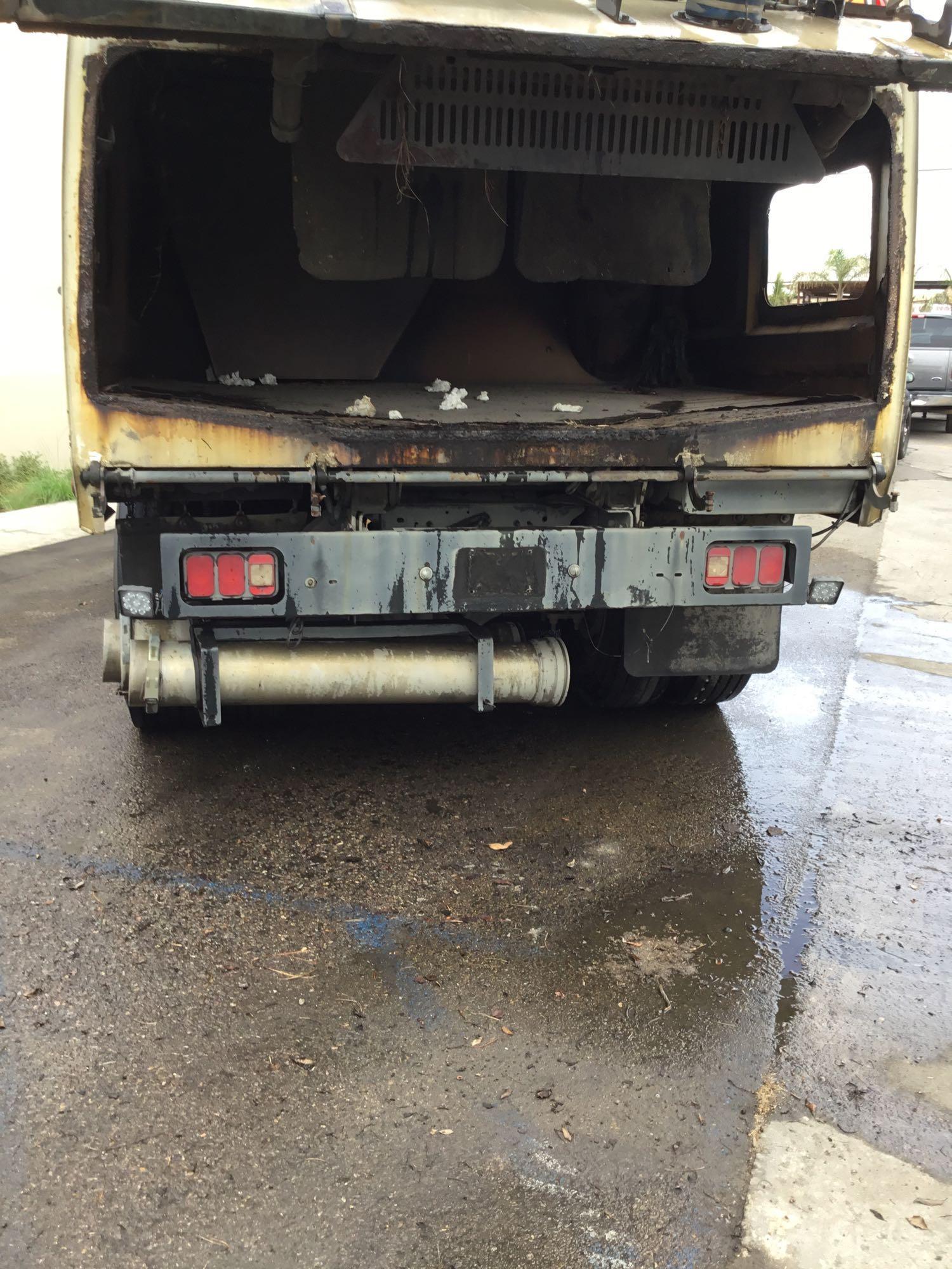 2008 GMC L6 7.8L T7500 Street Sweeper