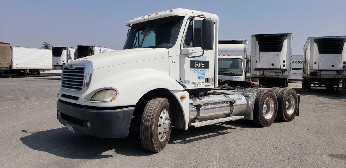 2008 Freightliner Columbia 120