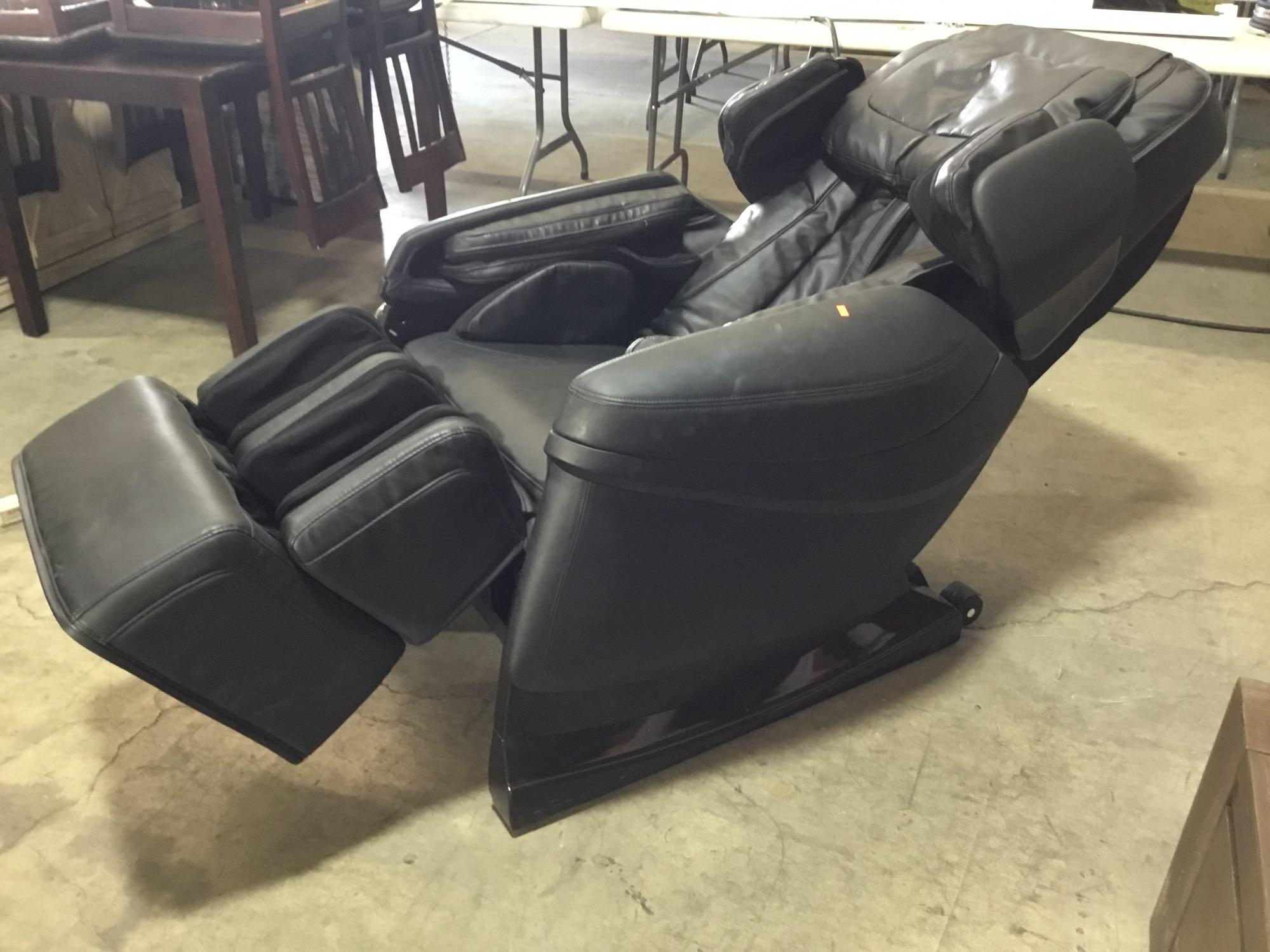 Elite RoboPad True3d Full Body Massage Chair