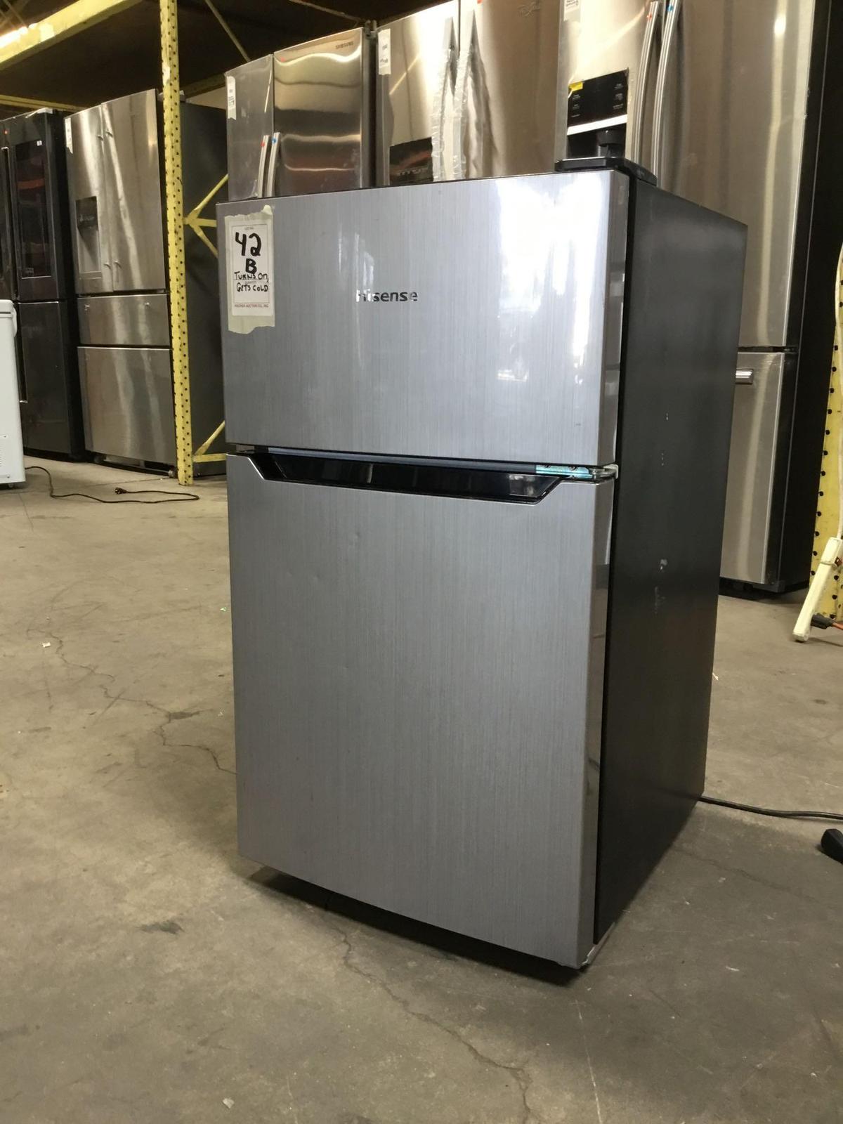 HiSense 3.3 cu. ft. Standing Refrigrator**GETS COLD**