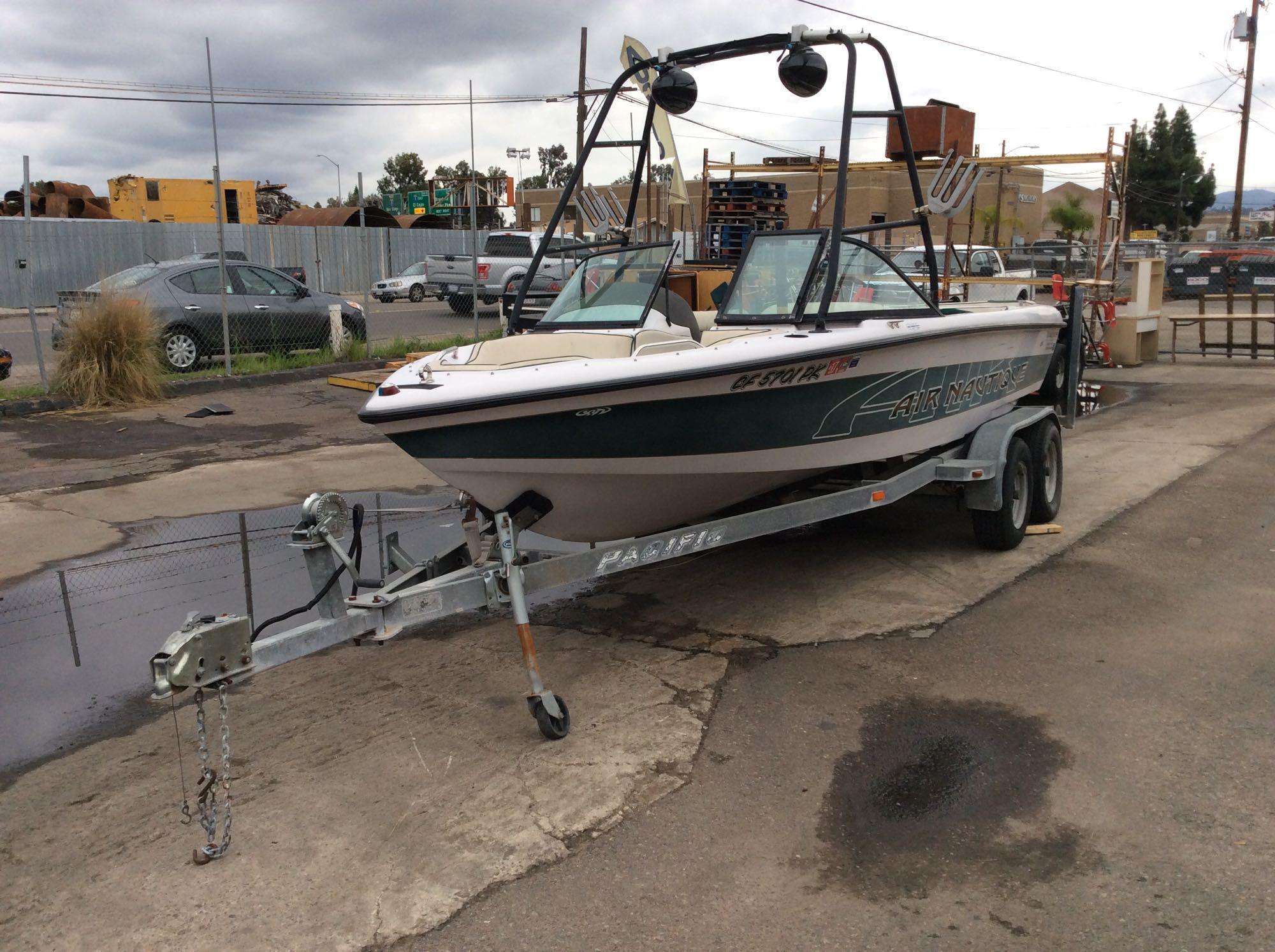 1999 Air Nautique 21 ft Wake Board Tow Boat With V8 5.8L**VIDEO OF BOAT RUNNING IN DESCRIPTION**