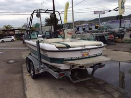 1999 Air Nautique 21 ft Wake Board Tow Boat With V8 5.8L**VIDEO OF BOAT RUNNING IN DESCRIPTION**