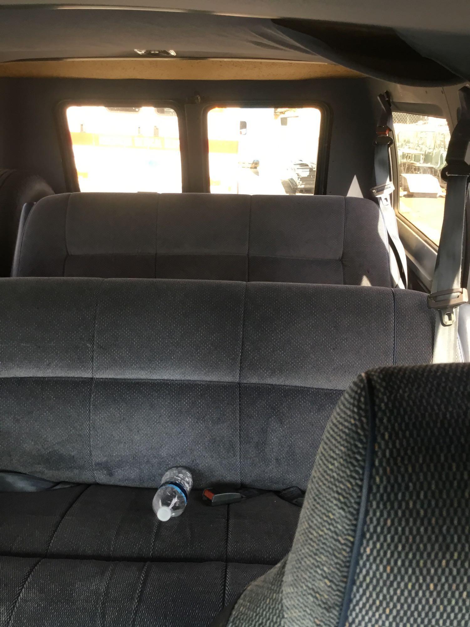 1994 Dodge Ram 150 Passenger Van ***FOR DEALER OR EXPORT ONLY***NOT RUNNING***