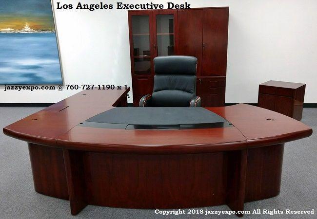 Los Angeles 9' Executive Desk Right and Sacramento High-Back Chair,