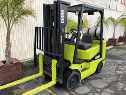 CLARK PROPANE POWERED 5,000 POUND CAPACITY FORKLIFT