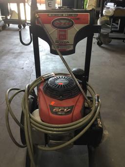 Simpson 3000PSI 2.4GPM Gasoline Pressure Washer