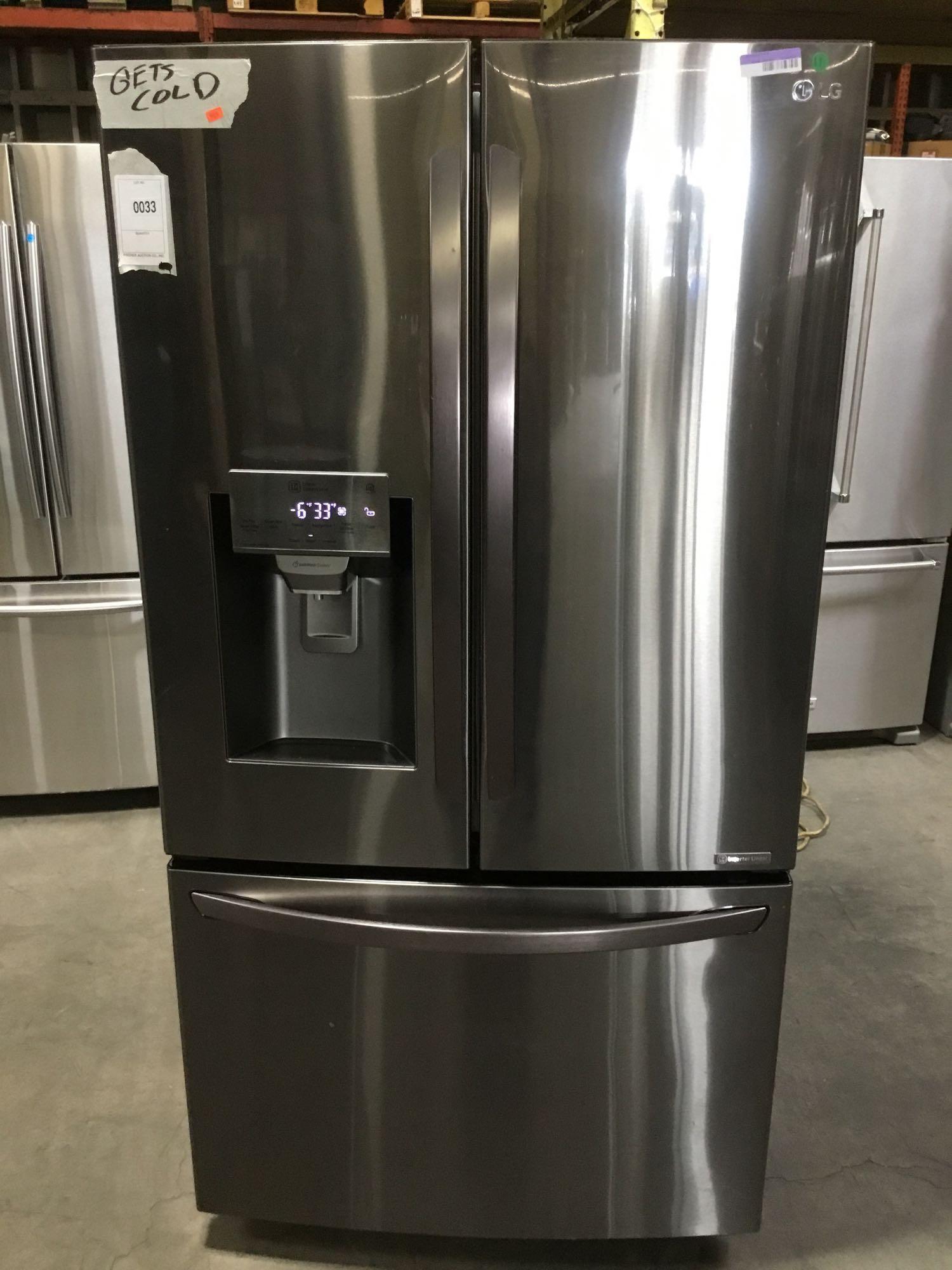 LG 26.2 cu. ft. French Door WiFi Enabled Smart Refrigerator ***GETS COLD***