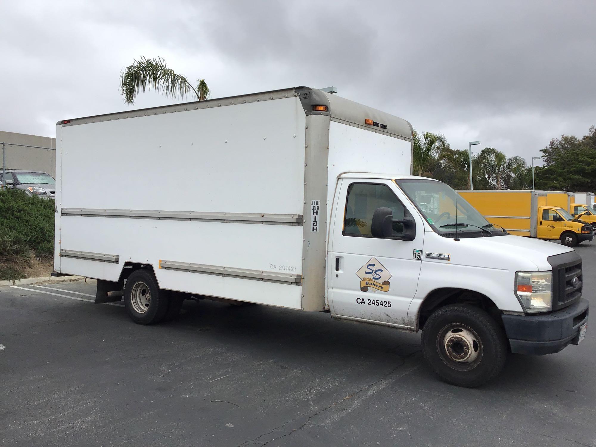 2008 Ford E-350 17ft. Box Truck