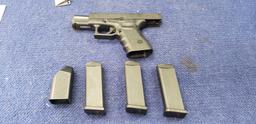 Glock 23 .40 Handgun