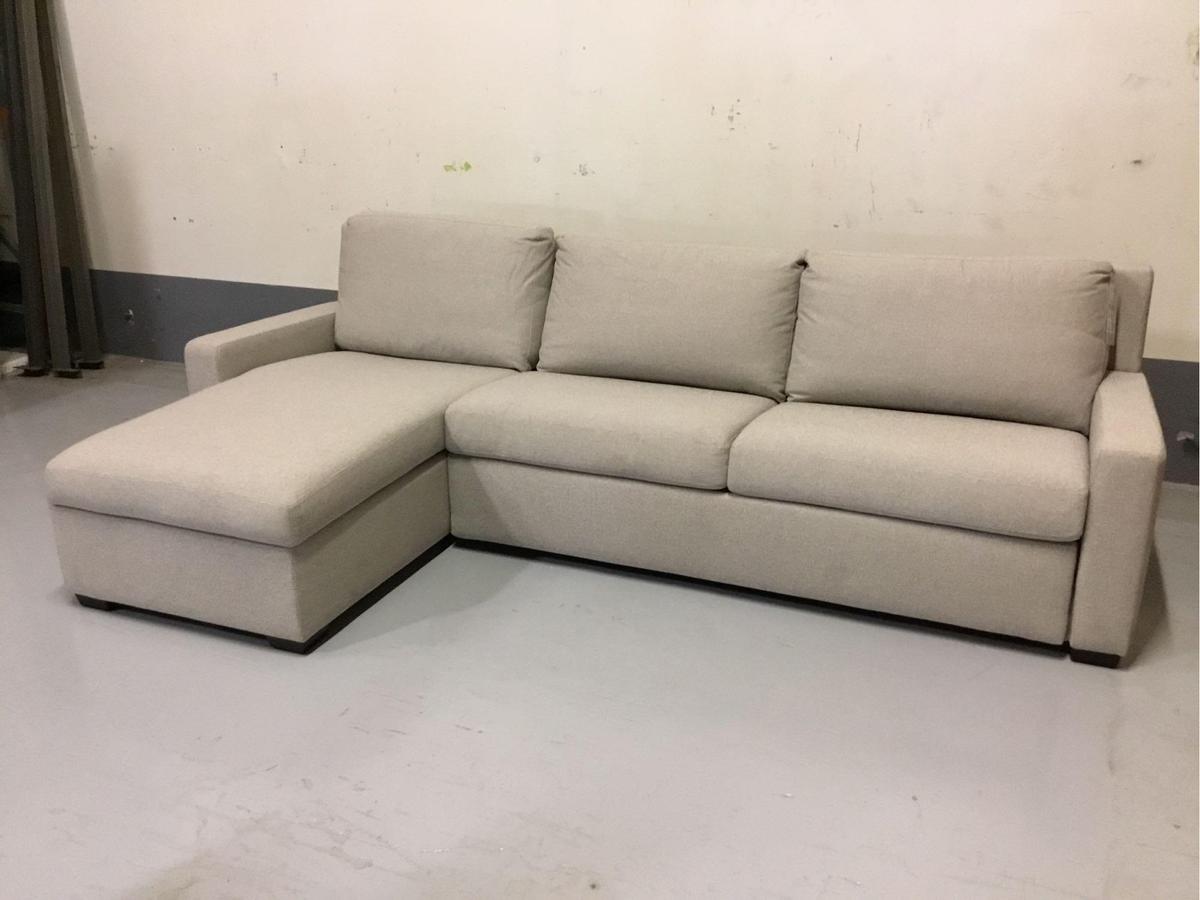 American Leather Hero Grey Left Arm Sitting Queen Sleeper Sectional