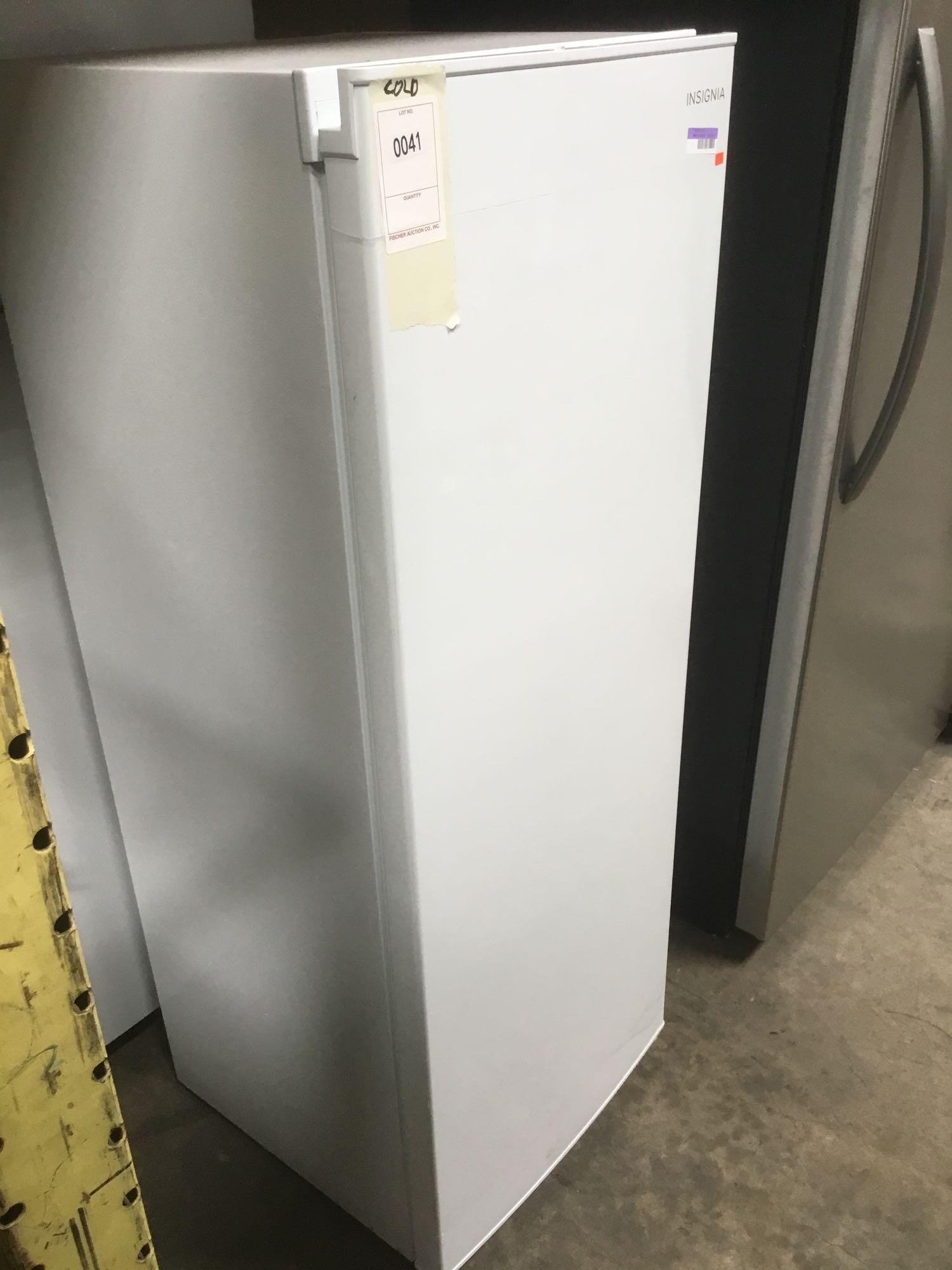 Insignia 5.3 Cu. Ft. Upright Freezer