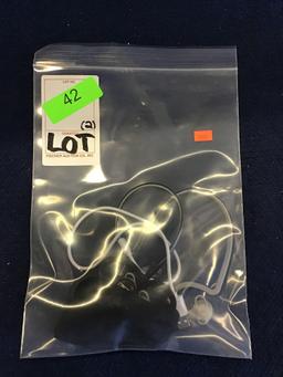 Lot of (2) Assorted Plantronics Wireless BackBeat EarPhones