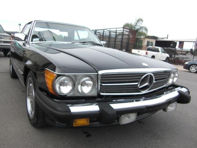 1987 Mercedes-Benz 560SL