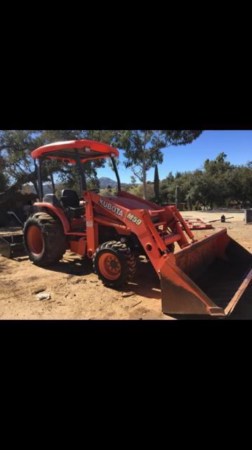 Kubota M59 Loader with Gannon Box and Ripper Shanks