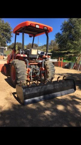 Kubota M59 Loader with Gannon Box and Ripper Shanks