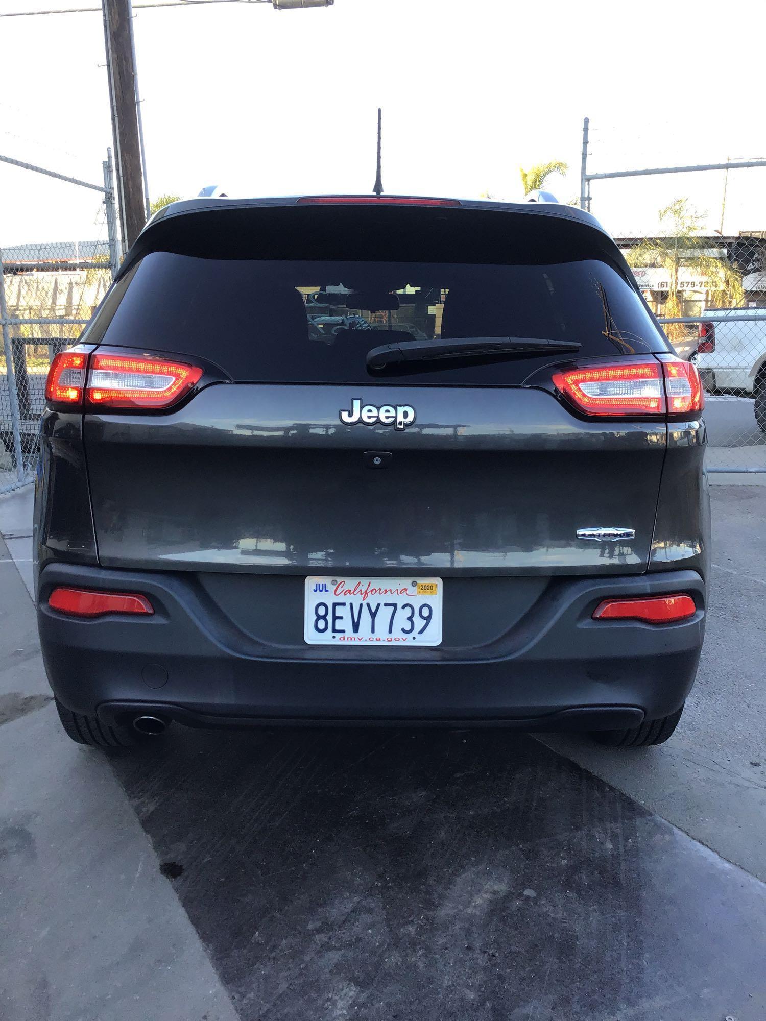 2015 Jeep Cherokee Latitude***TRUE MILEAGE UNKNOWN***