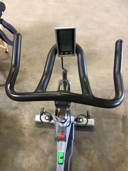 Cascade CMX Pro Power Upright Exercise Bike