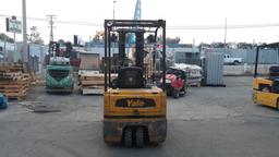 YALE 3,700lbs Capacity 36v Electric Forklift with Side Shift*MACHINE MOVES UNDER OWN BATTERY POWER*