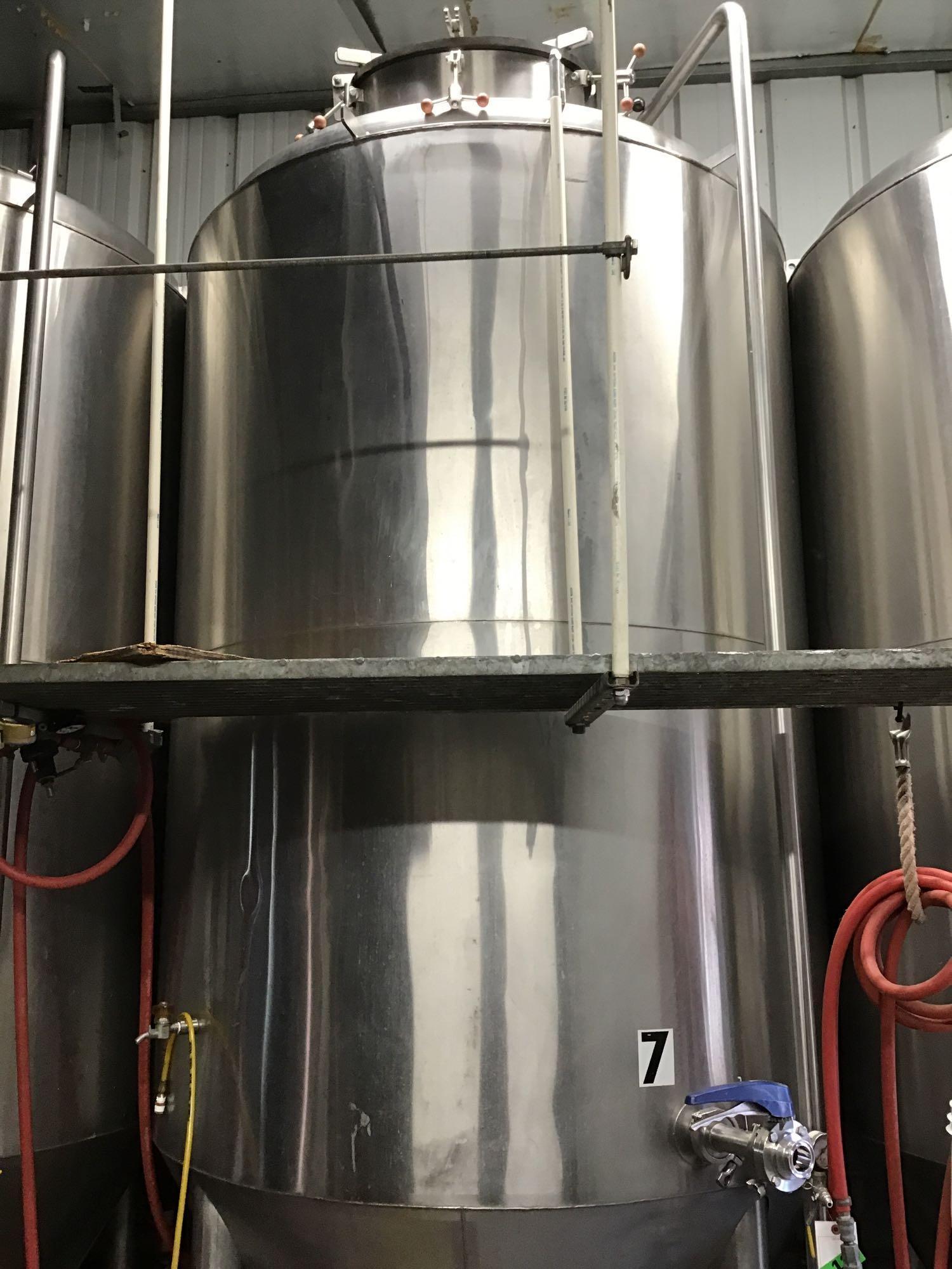25 Barrel, Stainless Steel, Close Top, Cone Bottom Fermentation Tank with 18 in Side Bottom Manway