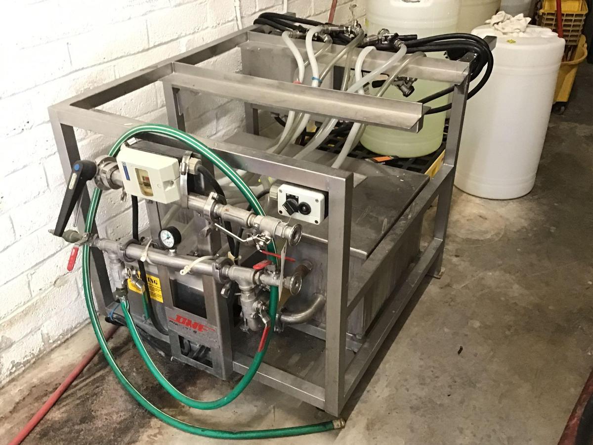 ONE Keg Cleaning Machine