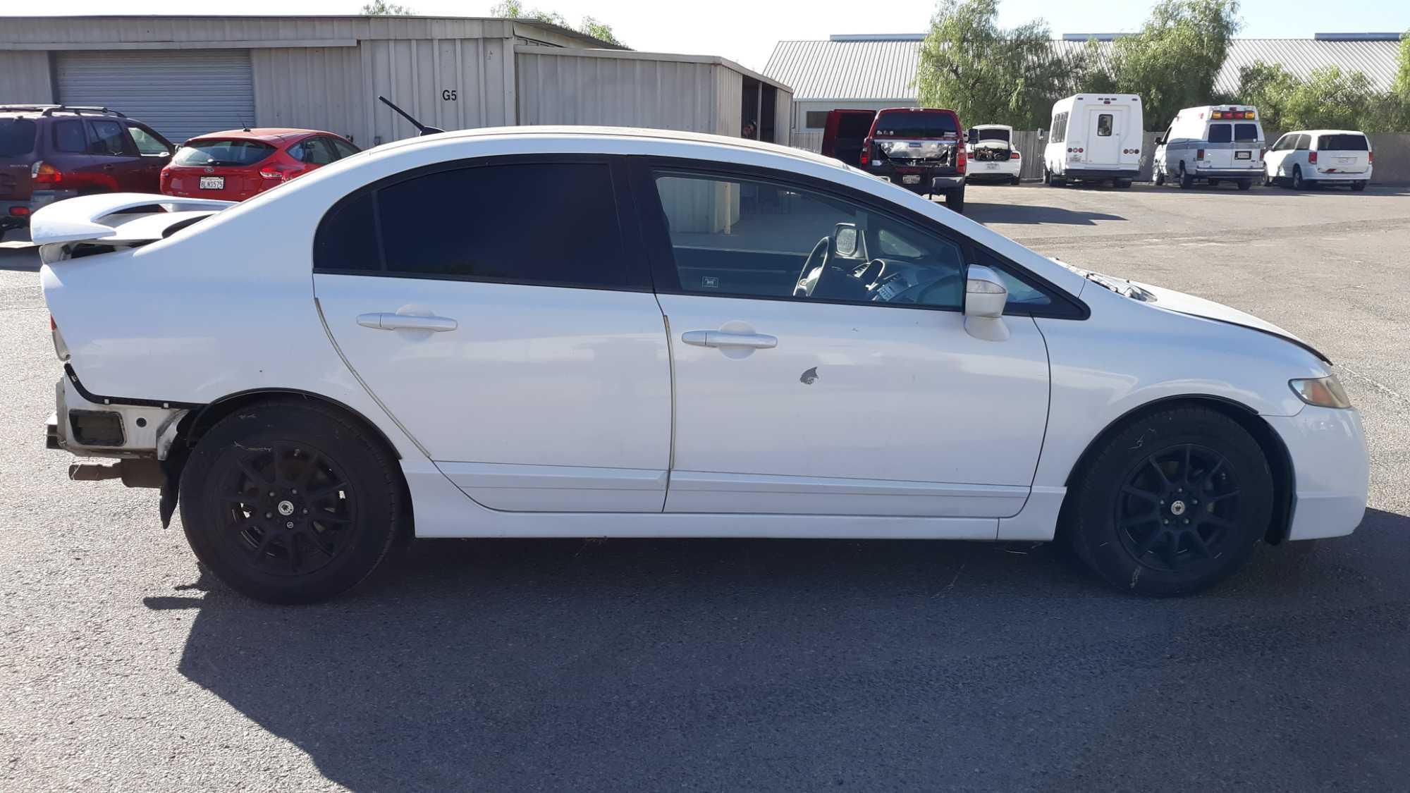 2009 Honda Civic Hybrid***FOR DEALER/DISMANTLER OR EXPORT ONLY*SALVAGE CERTIFICATE*VEHICLE DRIVES***