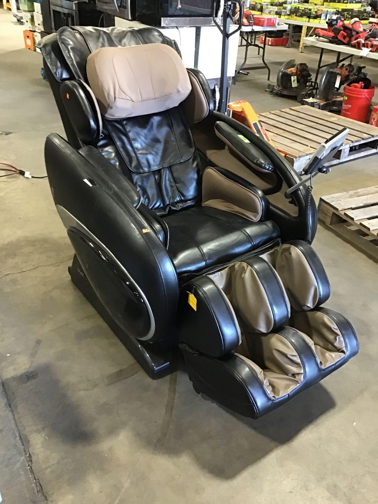 Osaki OS-4000 Zero Gravity SMART Massage Chair