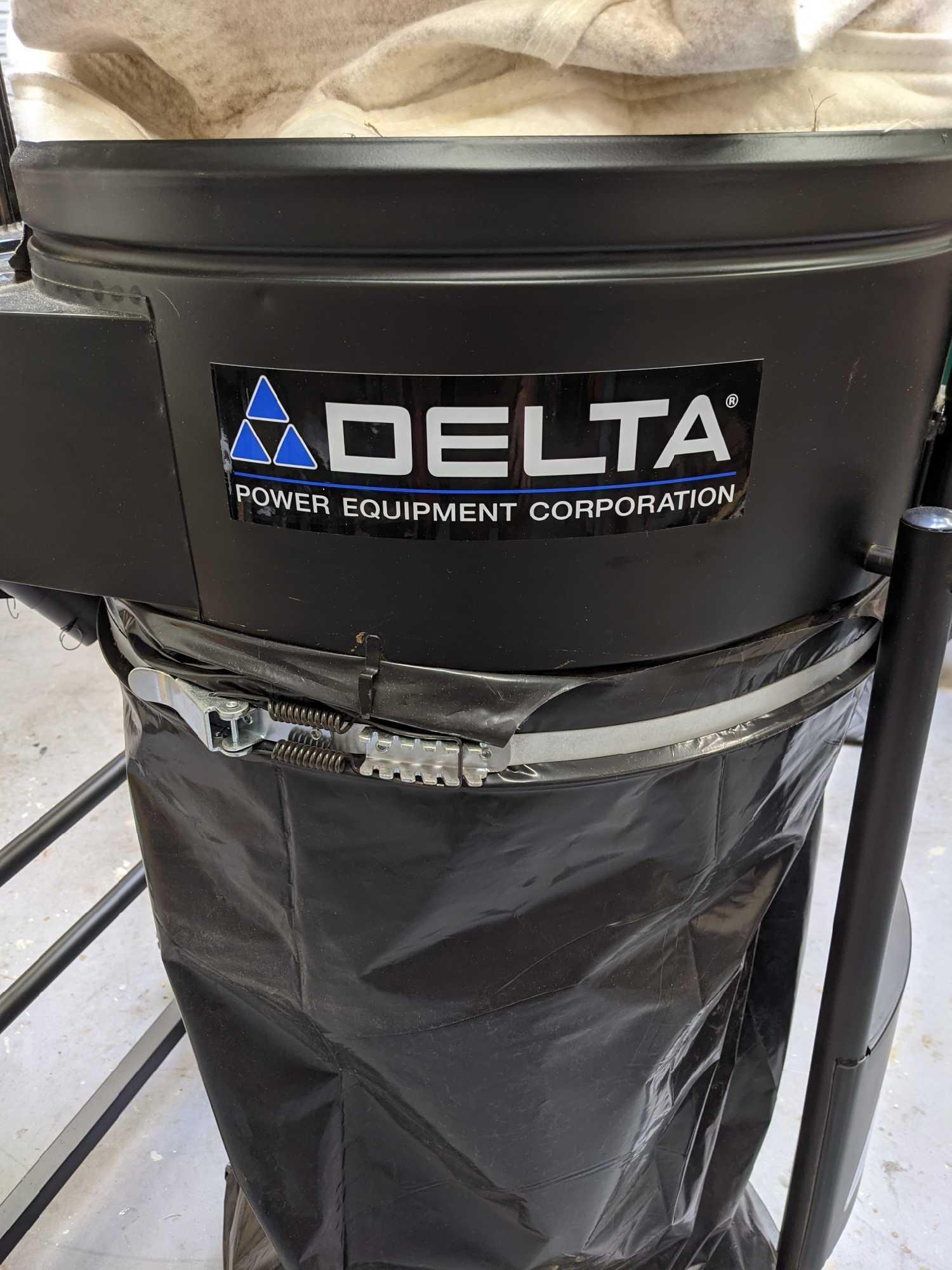 Delta 1 1/2 HP Powerful 120/240 Volt Dust Collector #59-767 Dual 4" Hose Ports