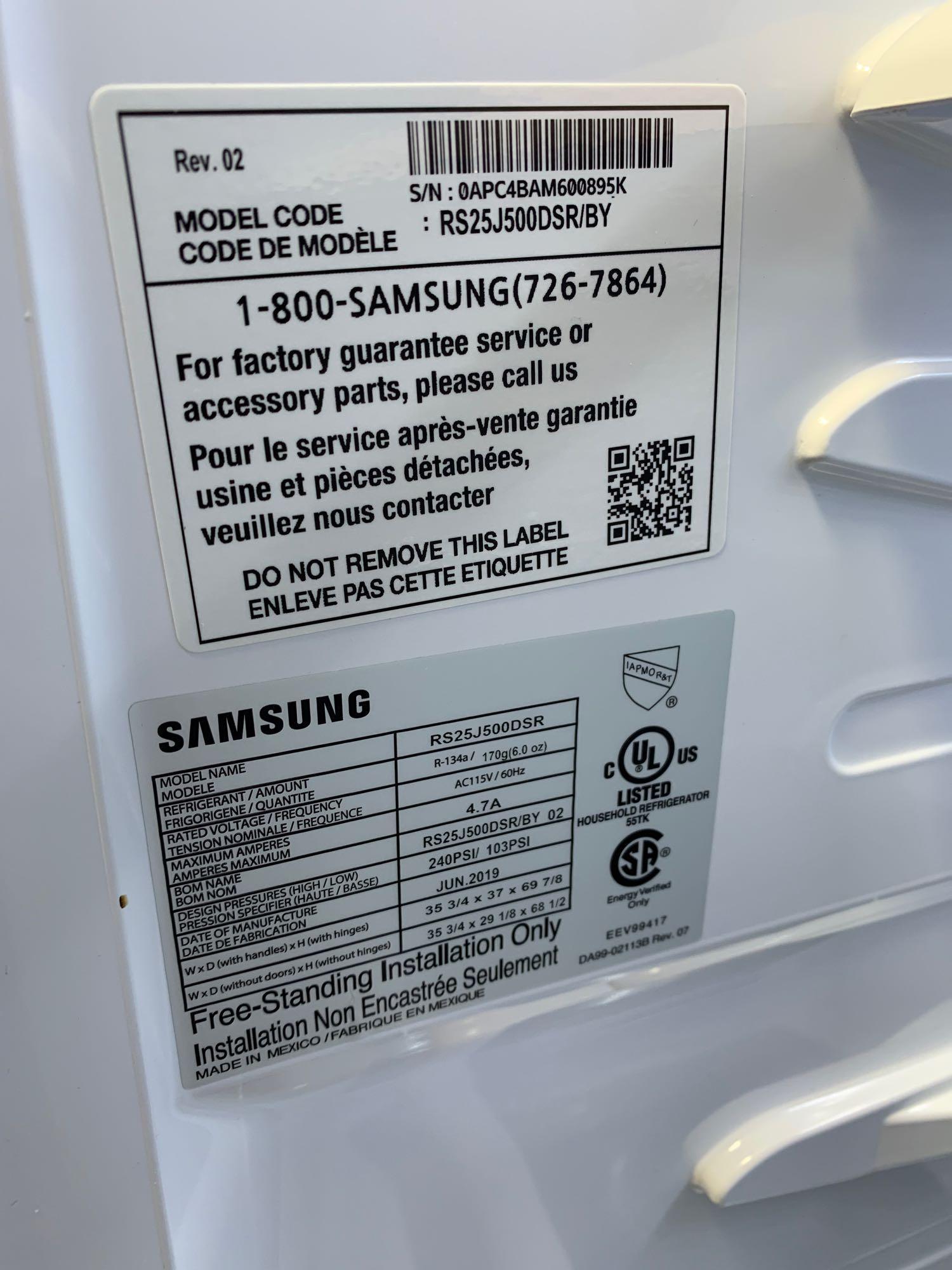 Samsung 24.5 cu. ft. Side-by-Side Refrigerator*GETS COLD*