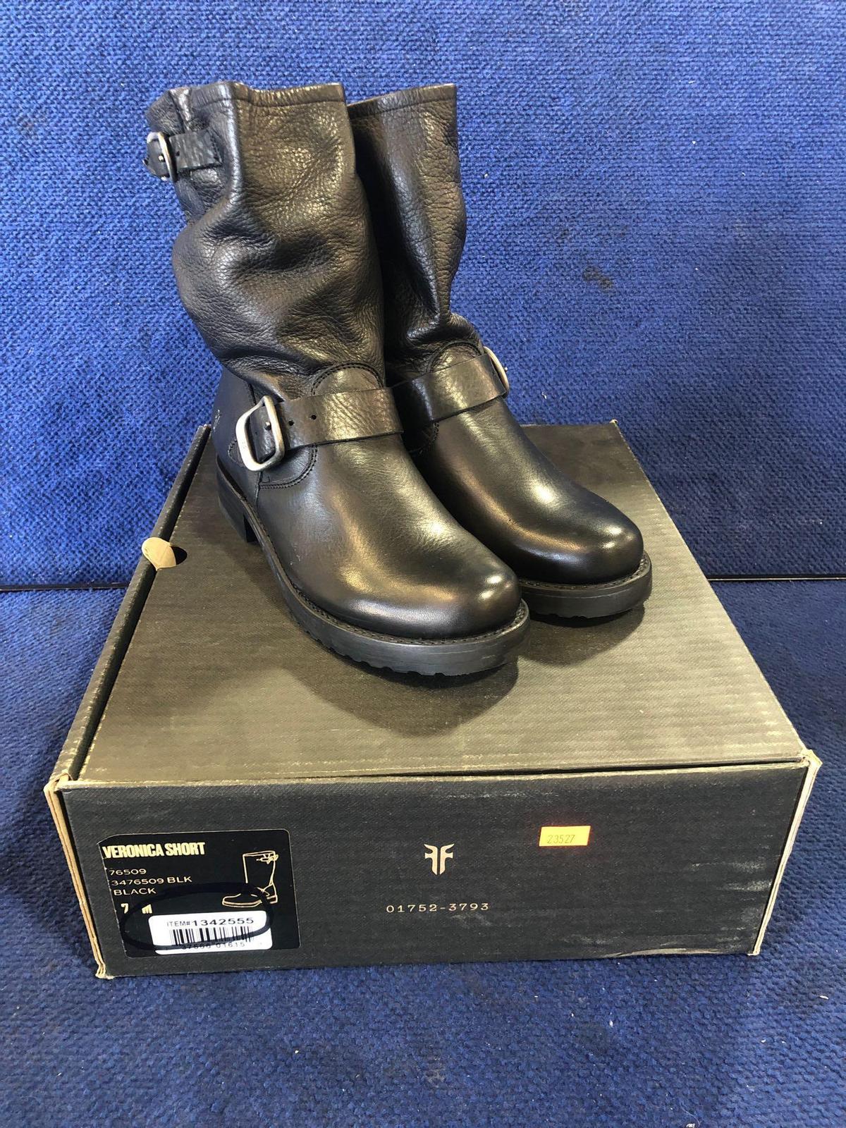 Frye Veronica Short 7 Men?s Black boots