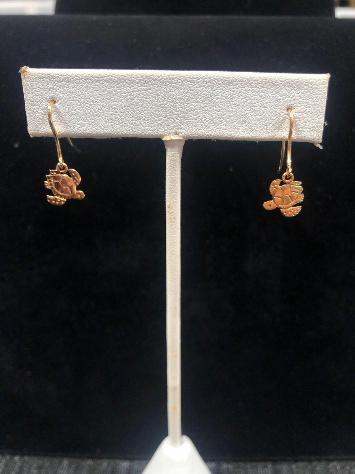 14k Gold Flat Turtle Earrings
