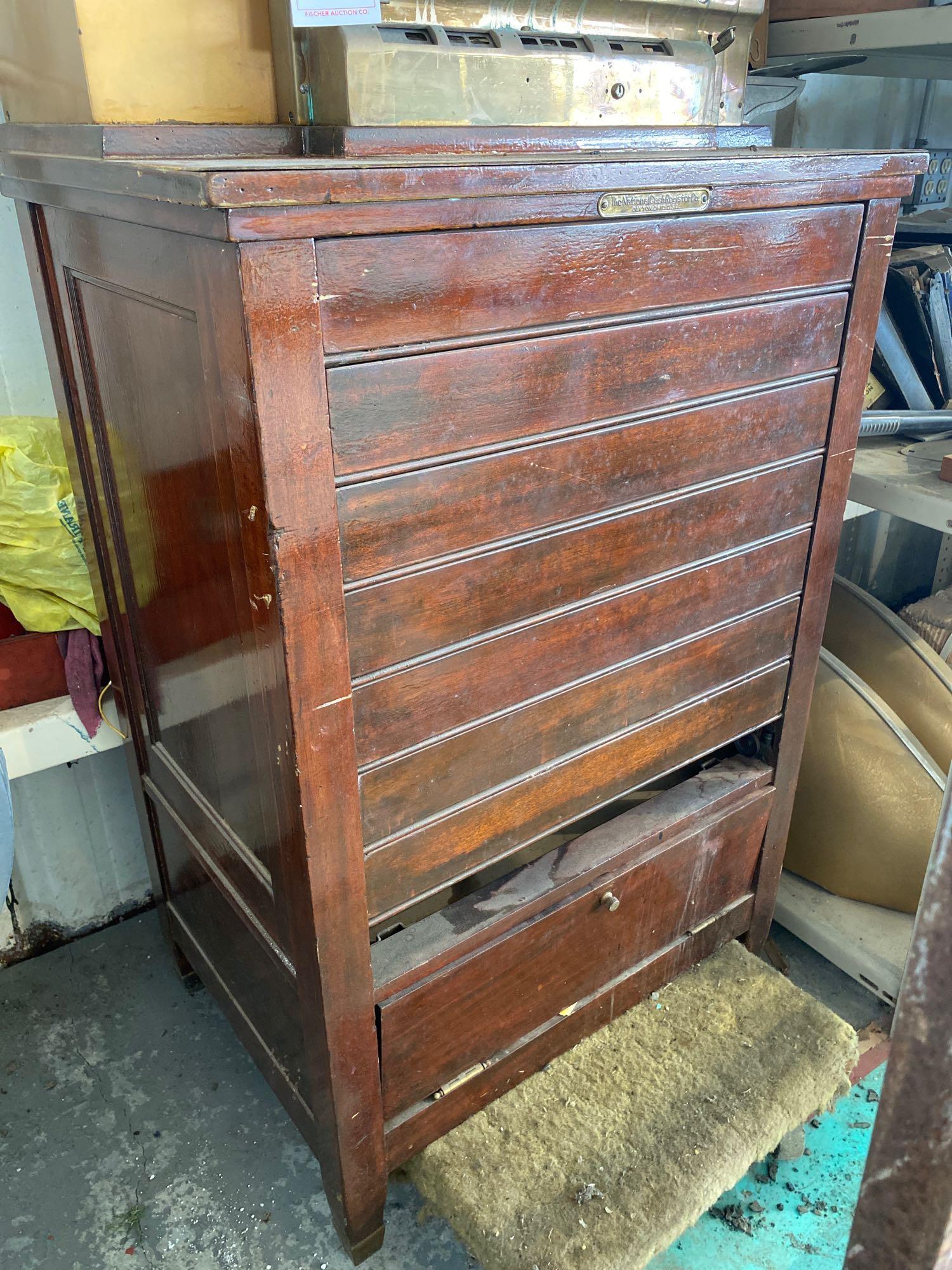 Vintage 9 Drawer National Cash Register Company Cash Register