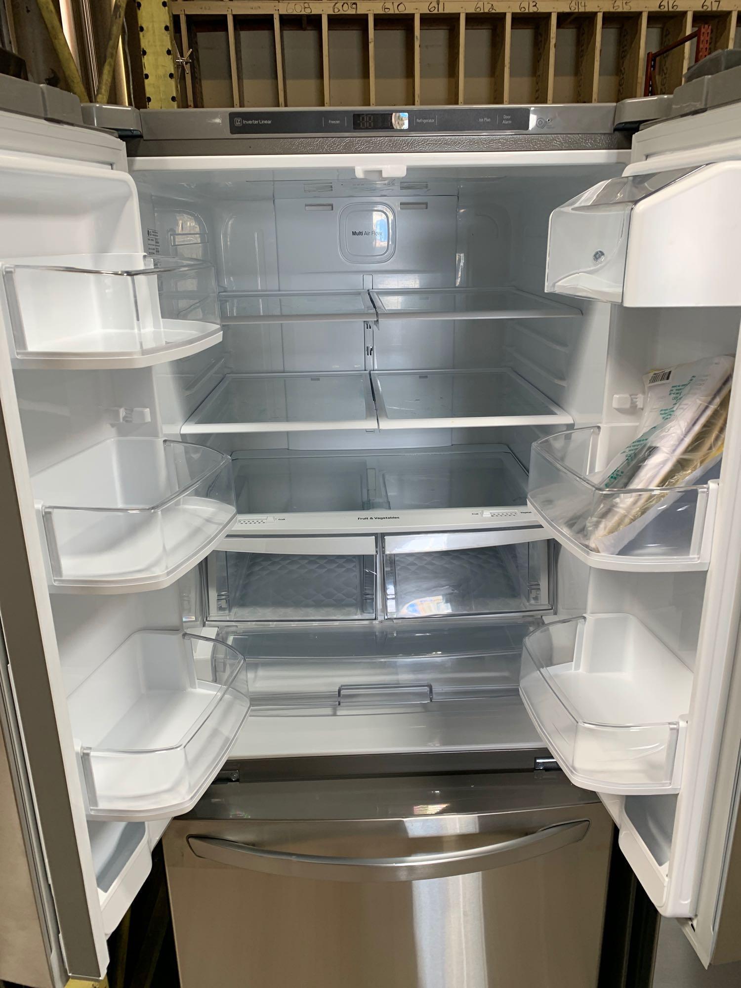 LG 21.8 cu. ft. French Door Stainless Steel Refrigerator*GETS COLD**PREVIOUSLY INSTALLED*