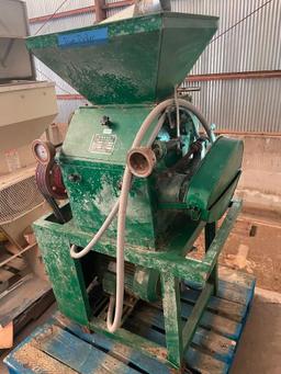 Grain Mill Precrusher