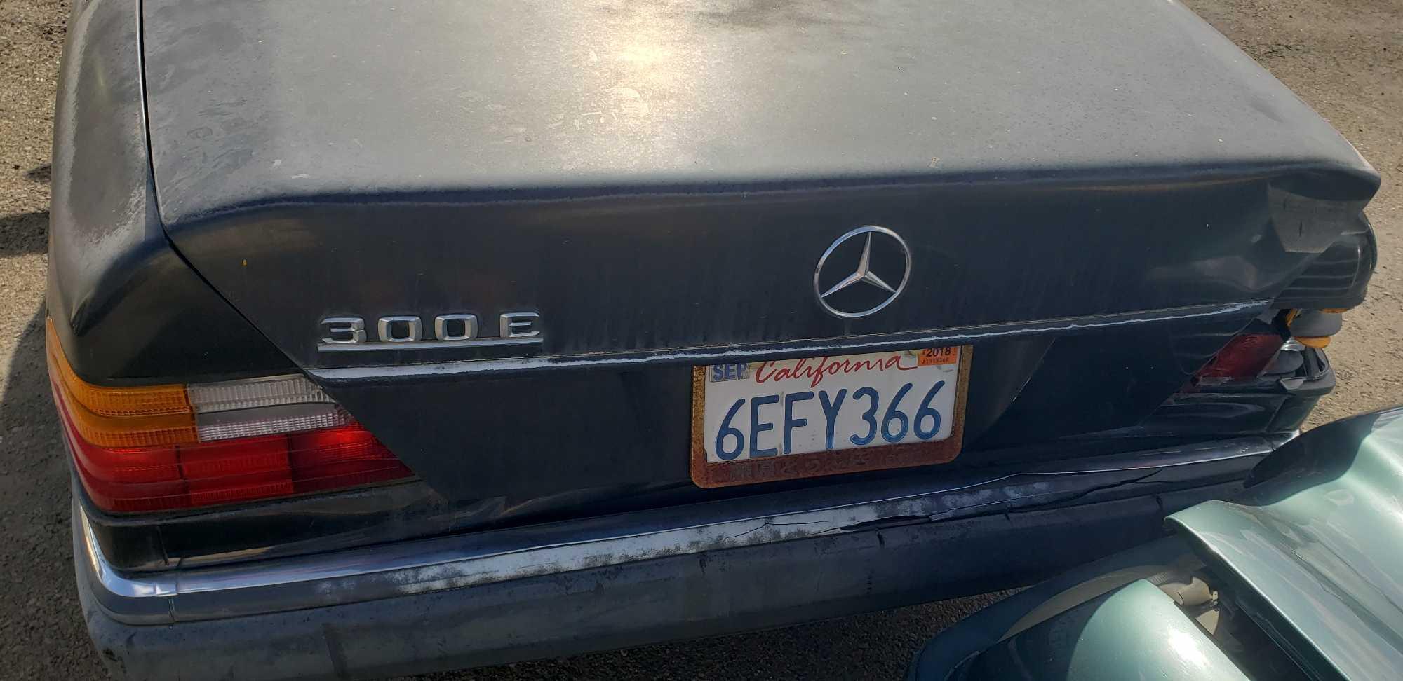 1991 Mercedes-Benz 300E*NOT RUNNING*NO KEY*