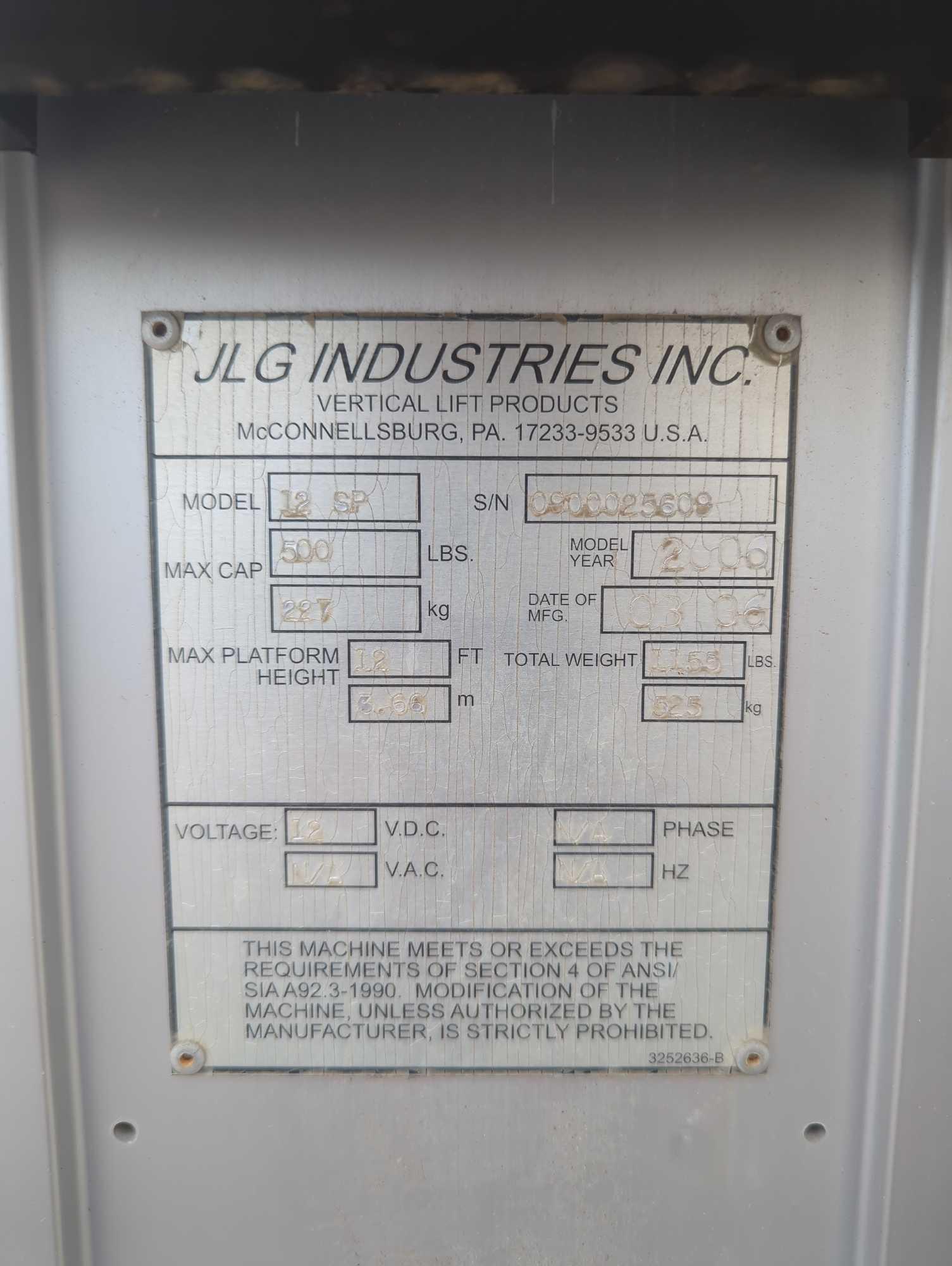 2006 JLG Battery Operated 12Ft Vertical Lift*NOT TESTED*