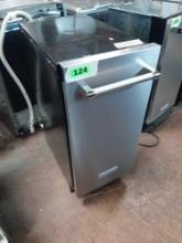 KitchenAid 15 in. Automatic Ice Maker*PREVIOUSLY INSTALLED*
