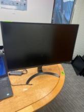 32in LG Monitor with Power Supply