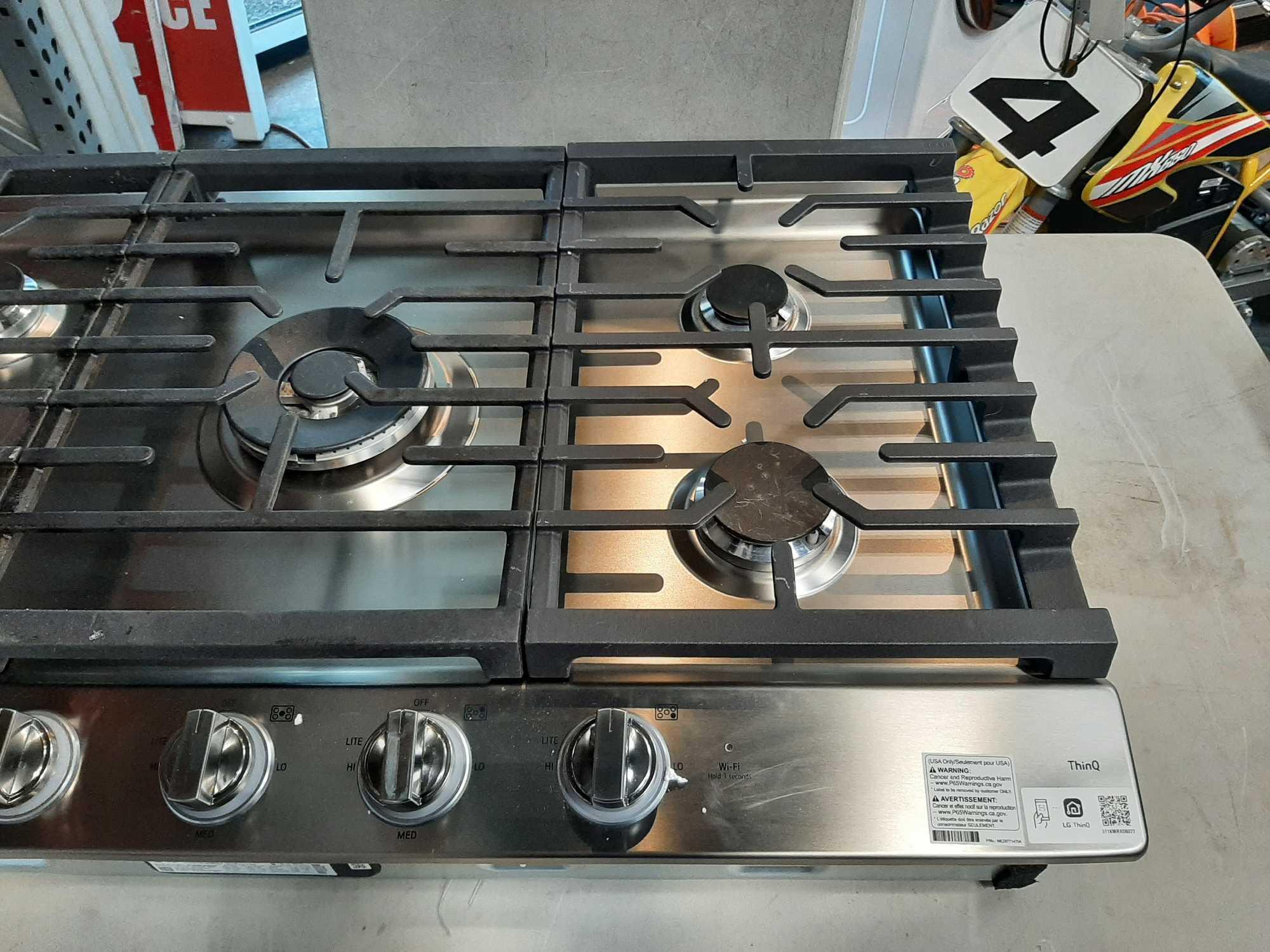 LG 36in 5 Burners Stainless Steel Gas Cooktop*PREVIOUSLY INSTALLED*