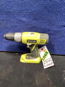 Ryobi 18v Cordless 1/2 in. Drill/Driver (Tool Only) *TURNS ON*