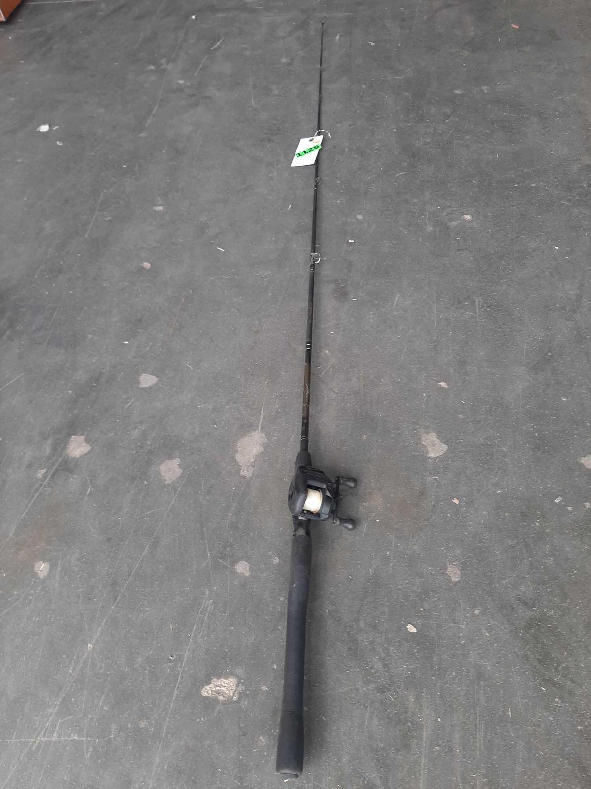 Shimano Bait Caster Fishing Pole