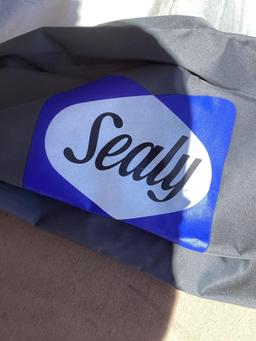 Sealy AlwaysAire Queen Airbed*DOES NOT INFLATE*