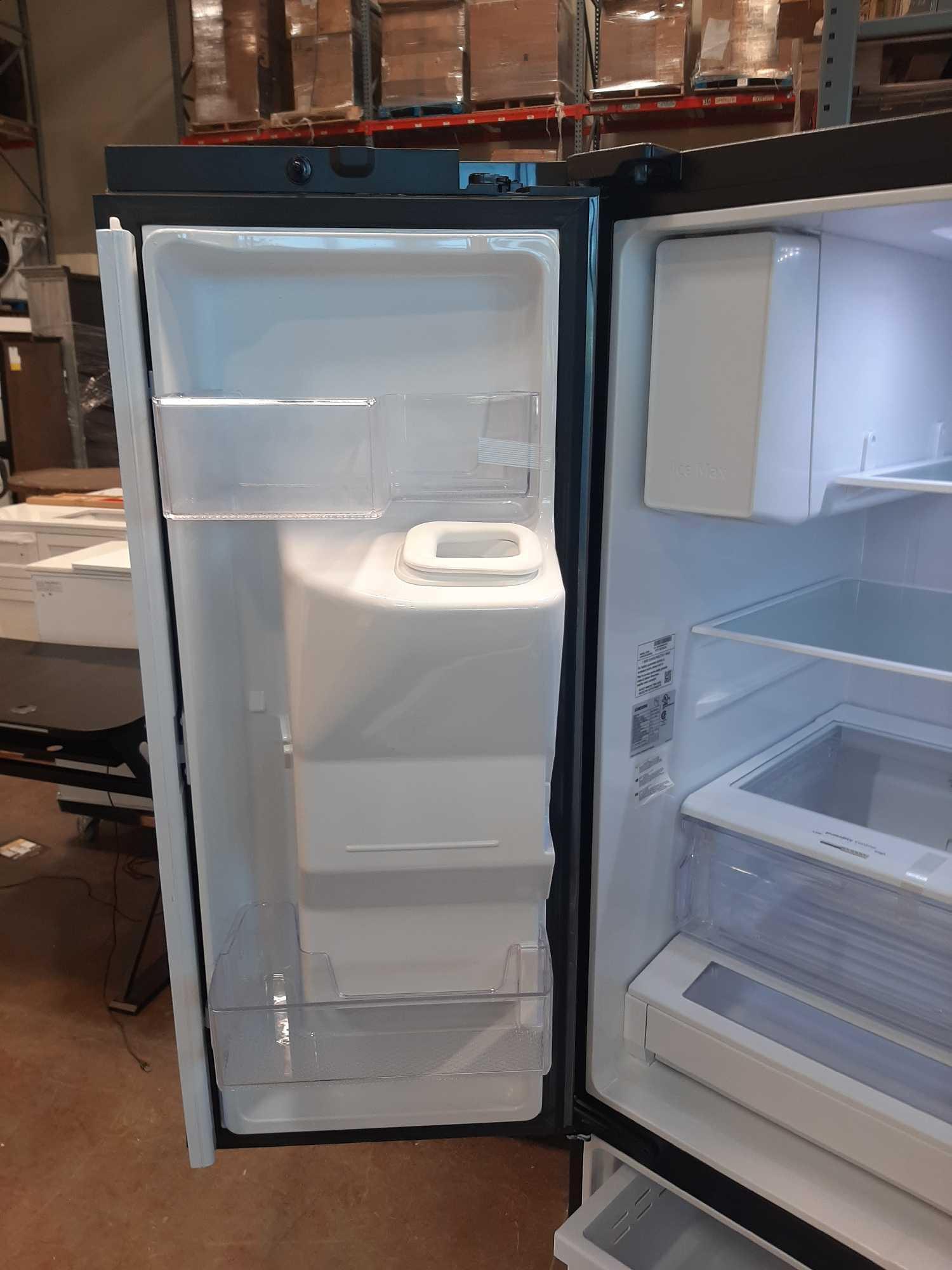 Samsung 26.5 cu. ft. Large Capacity 3 Door French Door Refrigerator*COLD*PREVIOUSLY INSTALLED