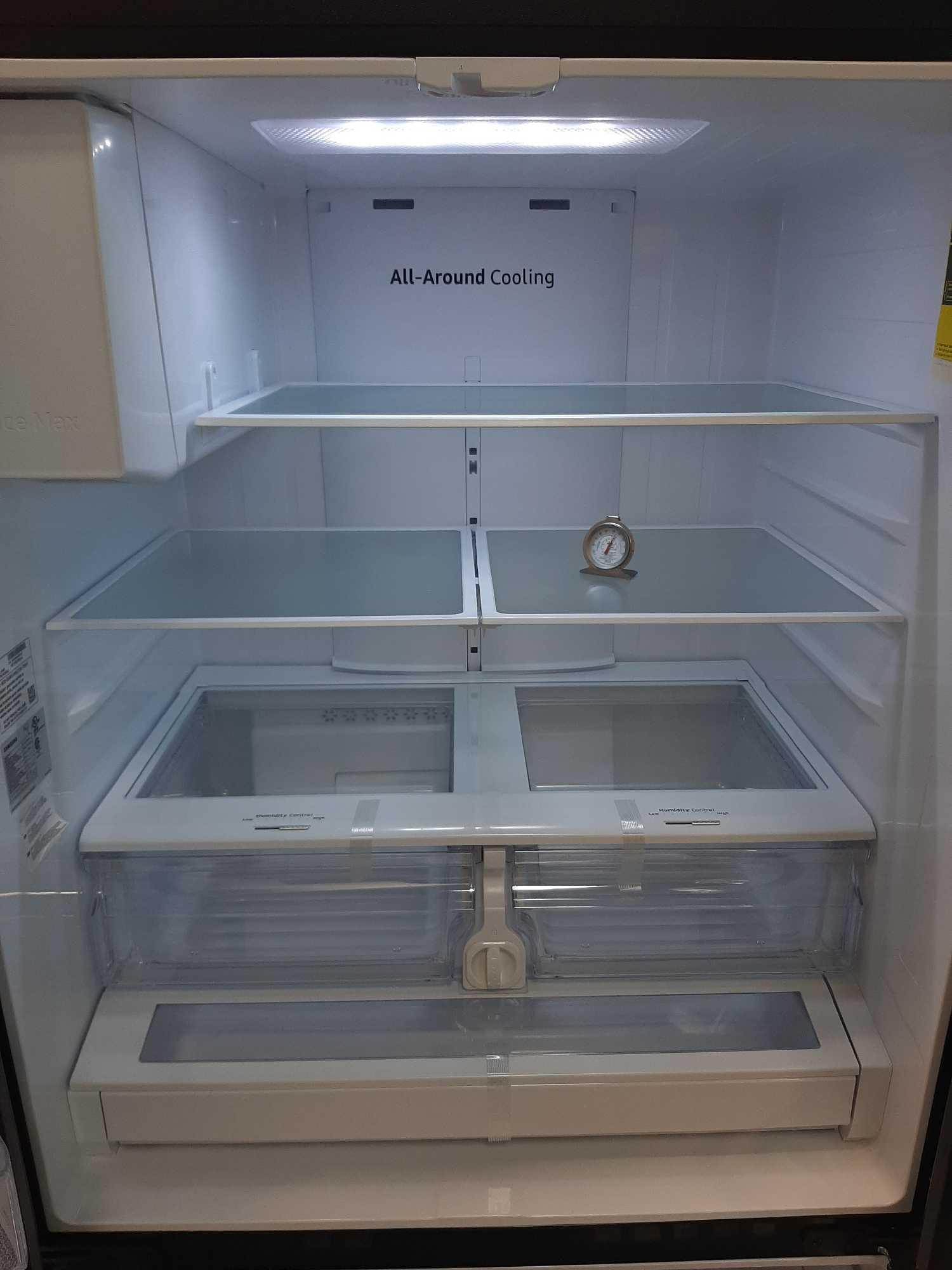 Samsung 26.5 cu. ft. Large Capacity 3 Door French Door Refrigerator*COLD*PREVIOUSLY INSTALLED
