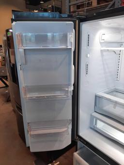 GE 22.1 cu. ft. Counter Depth 3 Door French Door Refrigerator*COLD*UNUSED*