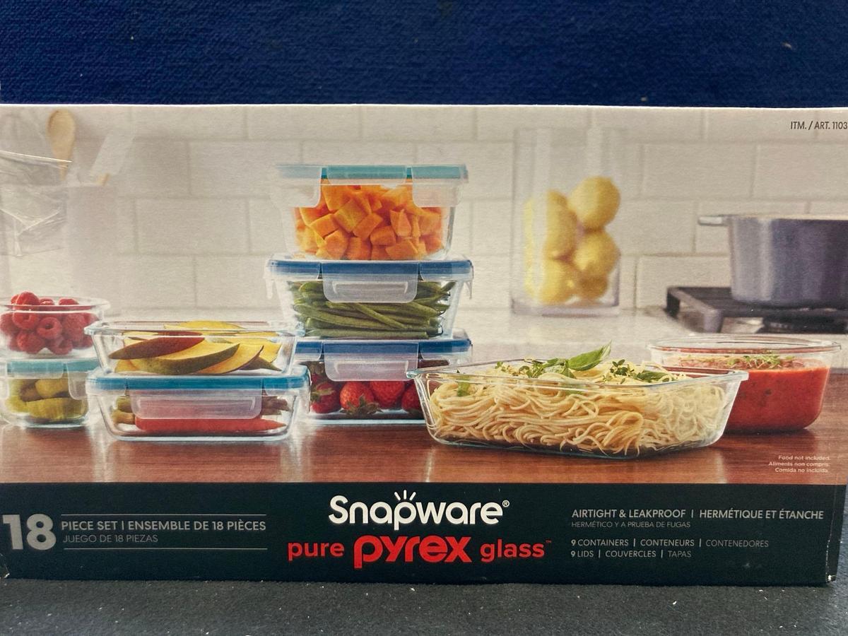 (2) Pyrex Snapware 18-Piece Glass Tupperware Set