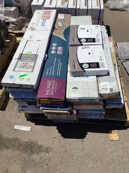 Pallet Lot of assorted laminate flooring