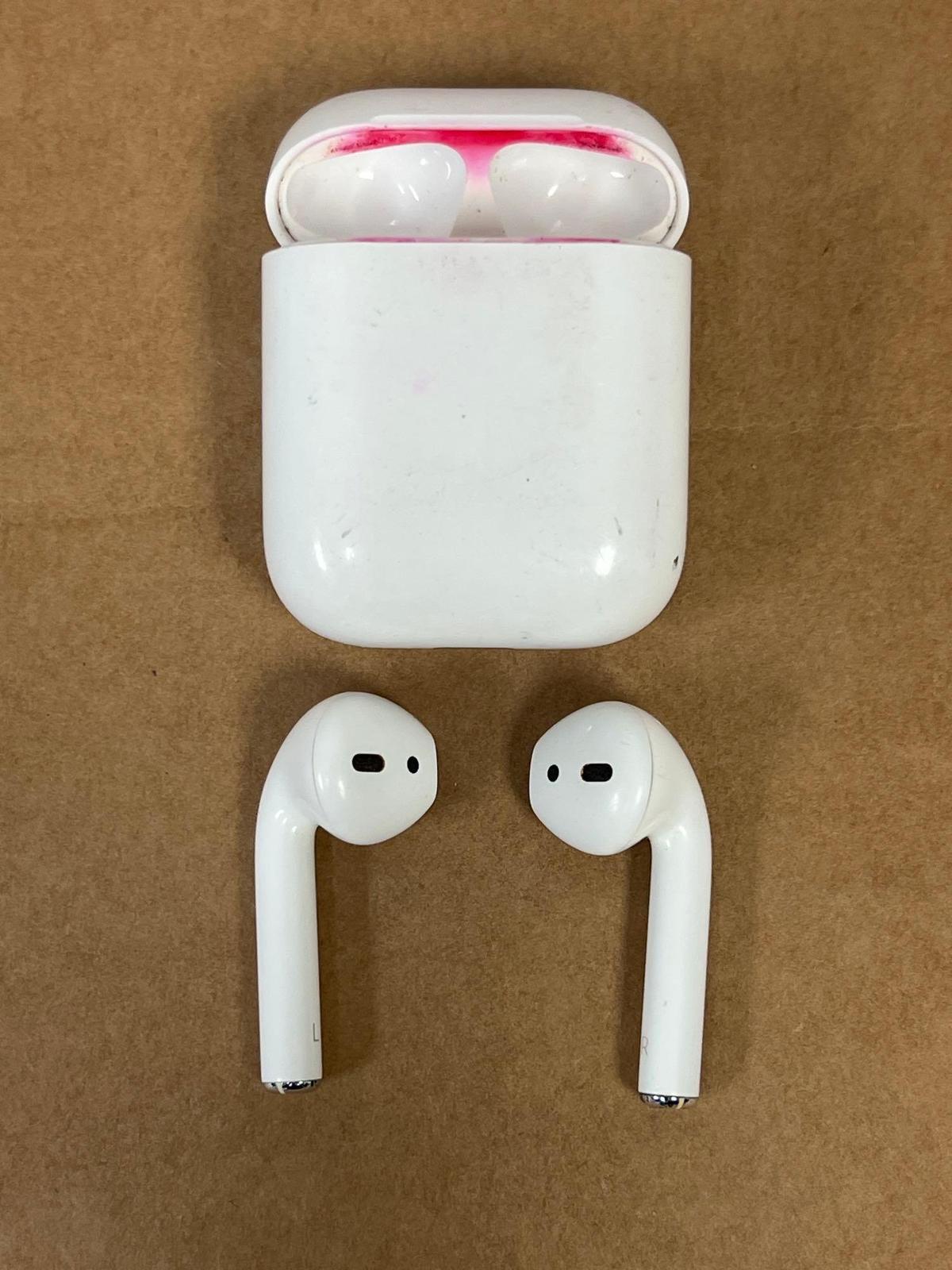 Apple AirPods 2nd Generation