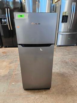 Fridgemaster 4.4 cu. ft. Compact Refrigerator*COLD*PREVIOUSLY INSTALLED*